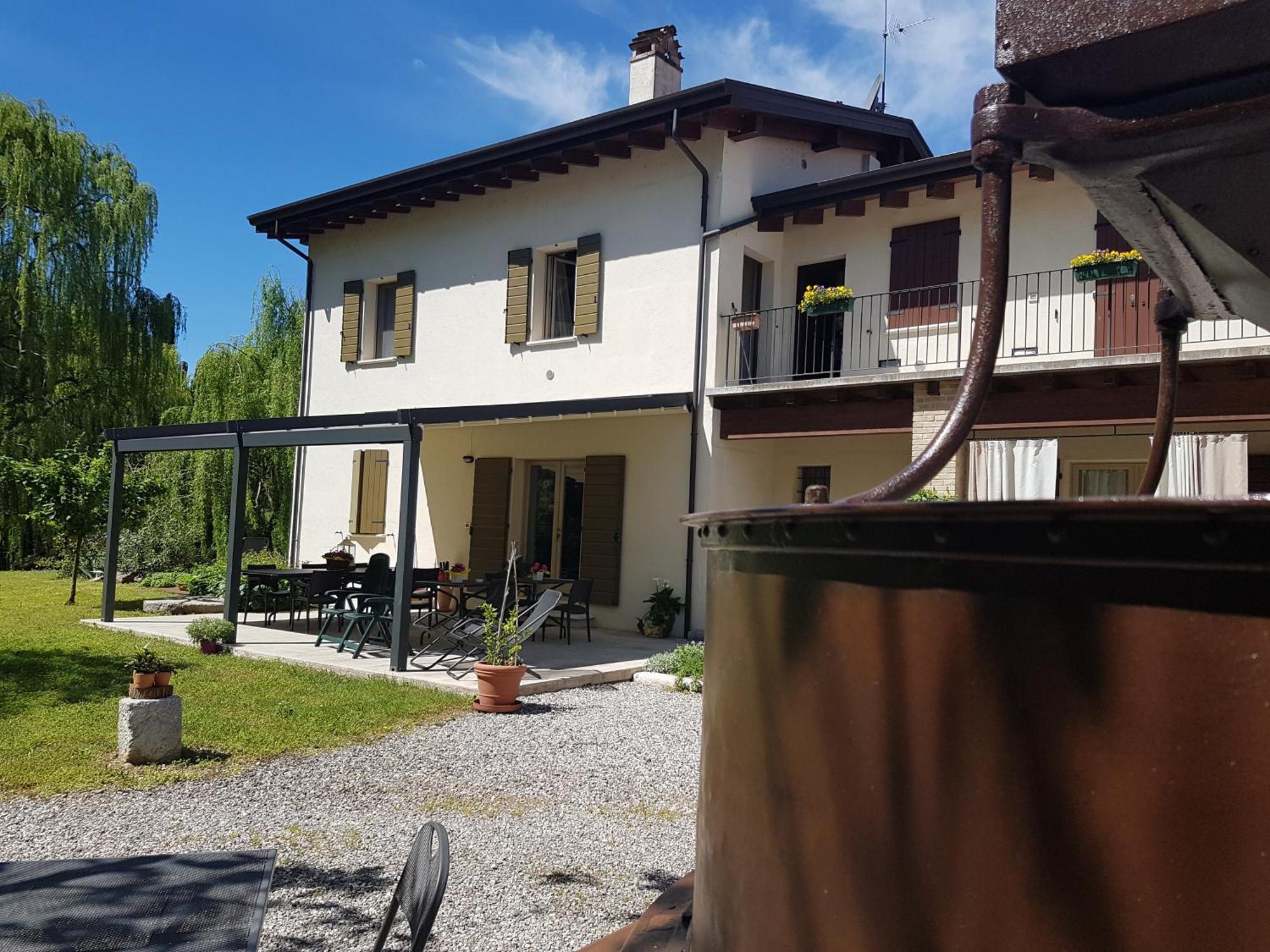 L'Isolo B&B E Case Vacanza Monzambano Zewnętrze zdjęcie